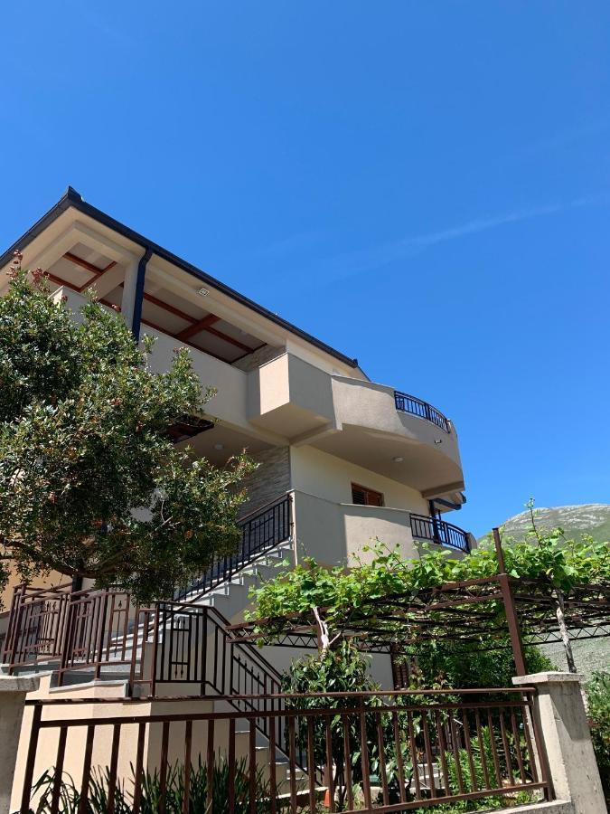 Apartments Ena Trebinje Exterior photo